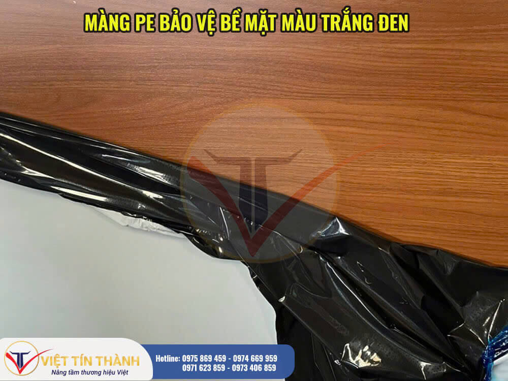 màng pe màu trắng đen